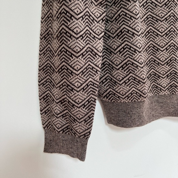 Jos A. Bank NWT Reserve Collection Lambs Wool Geometric Sweater, Brown/Tan, XL - Picture 3 of 7